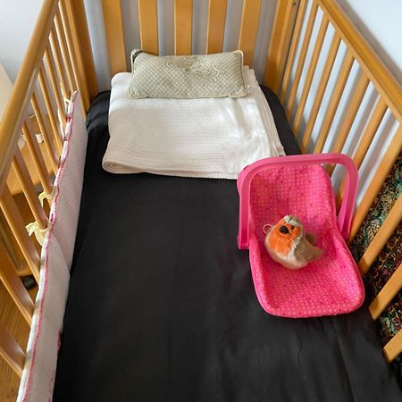Morden Flat Close To Dlr Station With Free Parking Лондон Экстерьер фото